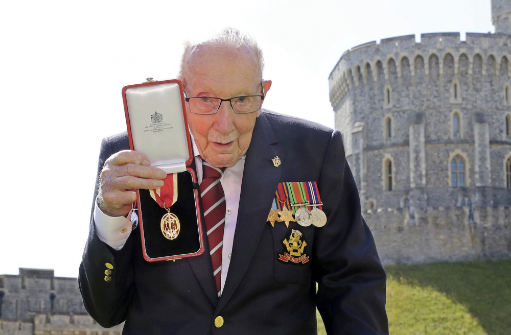 Britain_Captain_Tom_14615
