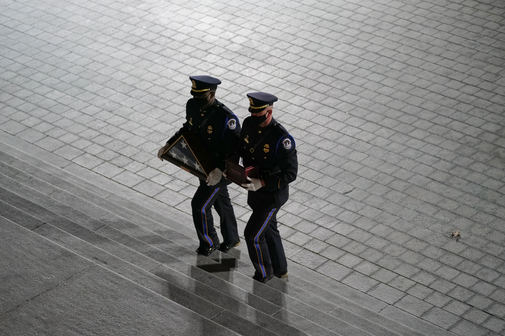 Capitol_Breach_Officer_Killed_11878