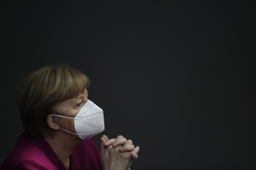 APTOPIX_Virus_Outbreak_Germany_60418