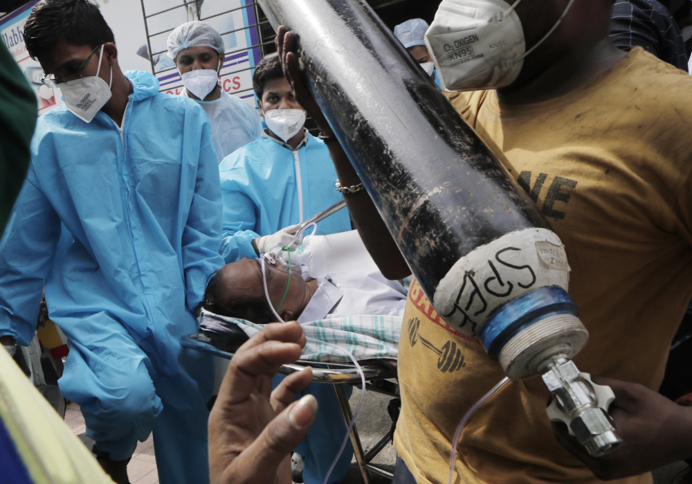 APTOPIX_Virus_Outbreak_India_07308
