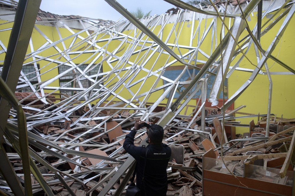 Indonesia_Earthquake_17636