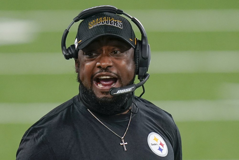 Steelers_Tomlin_Football_43154