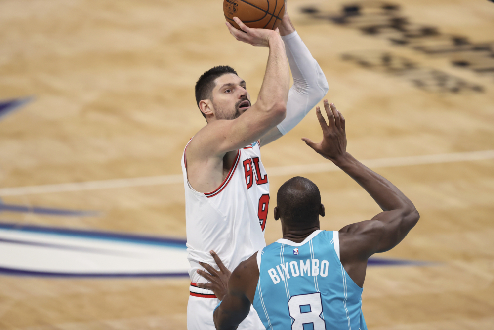 Bulls_Hornets_Basketball_12090