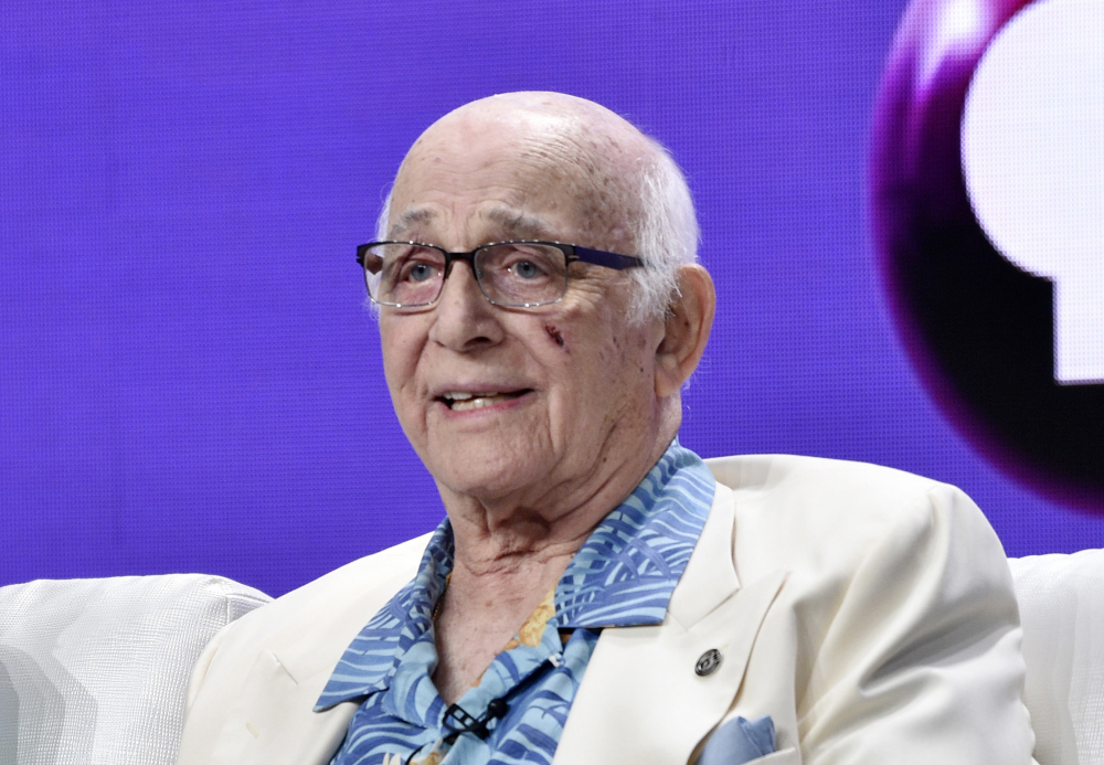 Gavin MacLeod, Georgia Engel