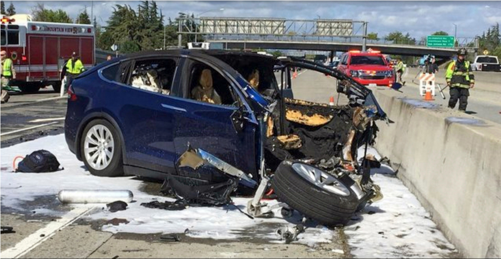 Tesla_Crash_Autopilot_56885