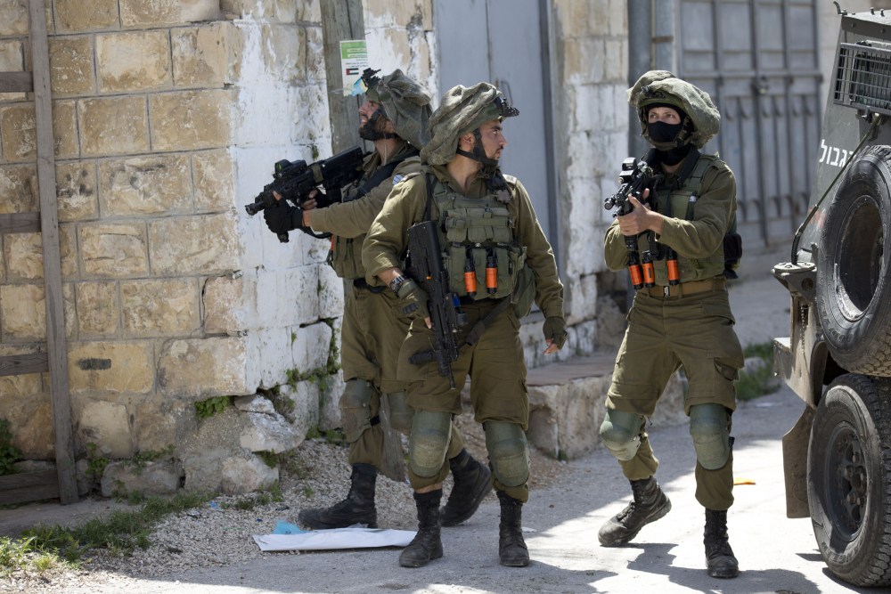 Israel-Palestinians-Home-Raids_87607