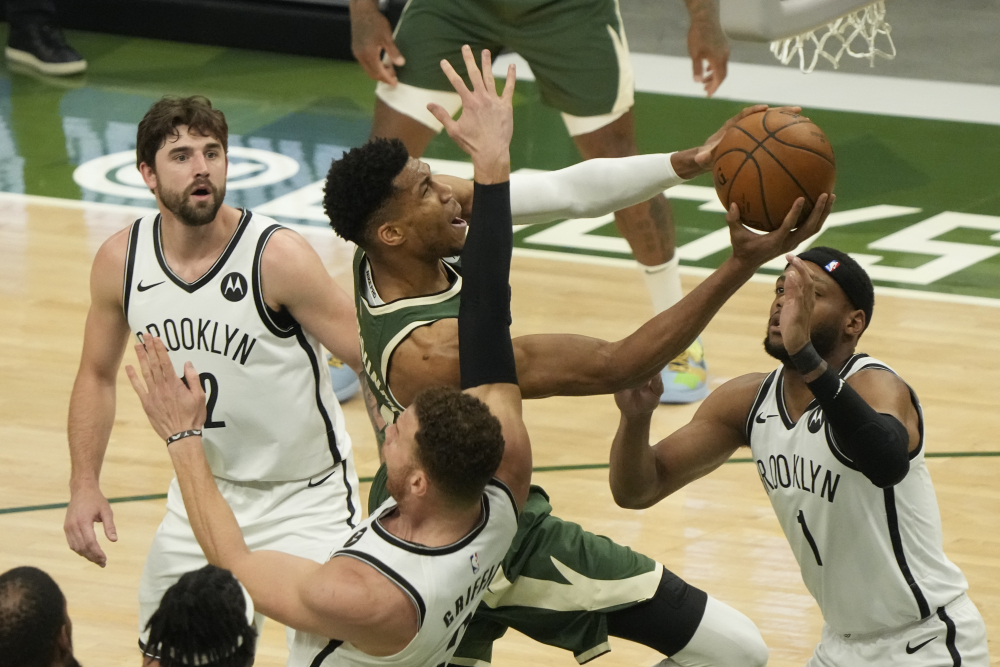 Nerts_Bucks_Basketball_62058