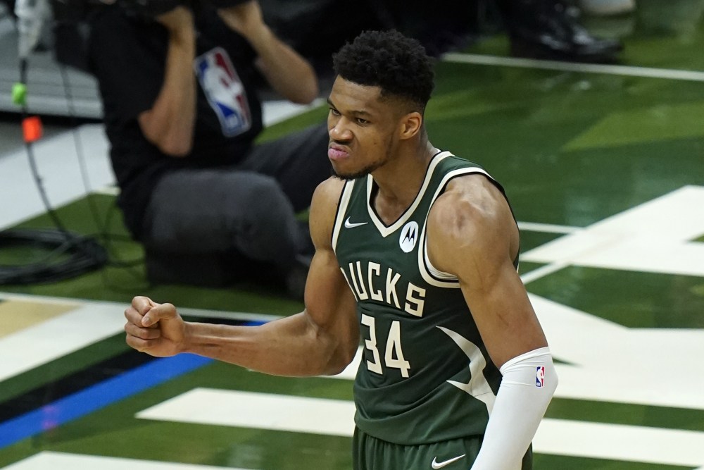 APTOPIX NBA Finals Suns Bucks Basketball