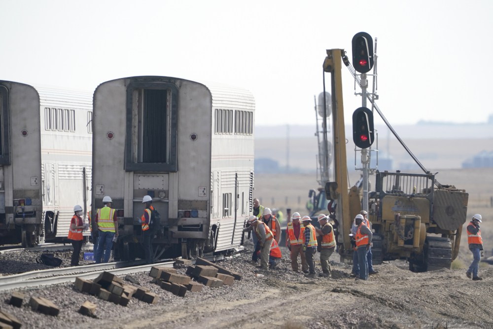 Amtrak Train Derails