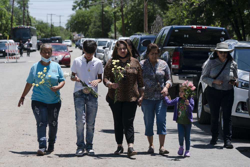 APTOPIX Texas School Shooting