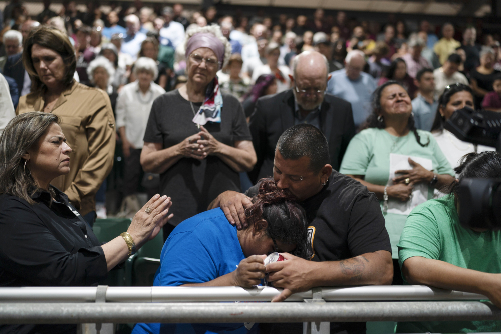 APTOPIX Texas School Shooting