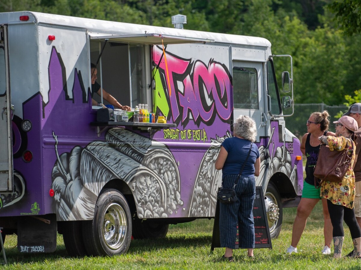 A guide to 83 food trucks rolling through Maine