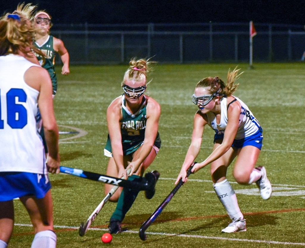 SJ.SToxfordhillsLHSfieldhockeyP.091322_1