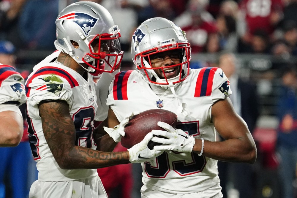 Patriots Cardinals Football