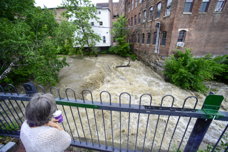 APTOPIX Northeast Flooding