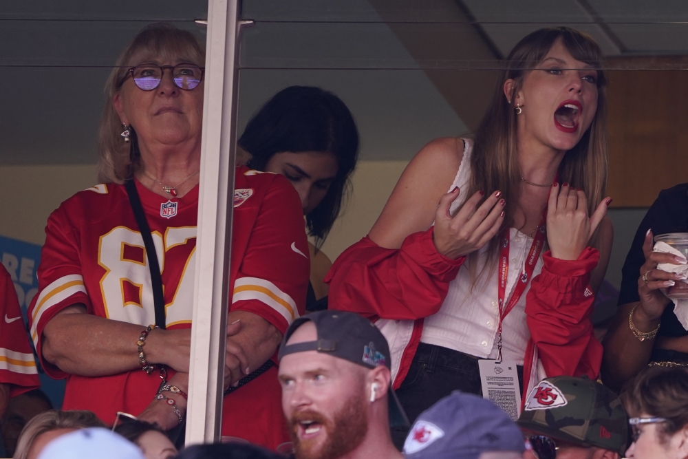 Kelce Swift Sales