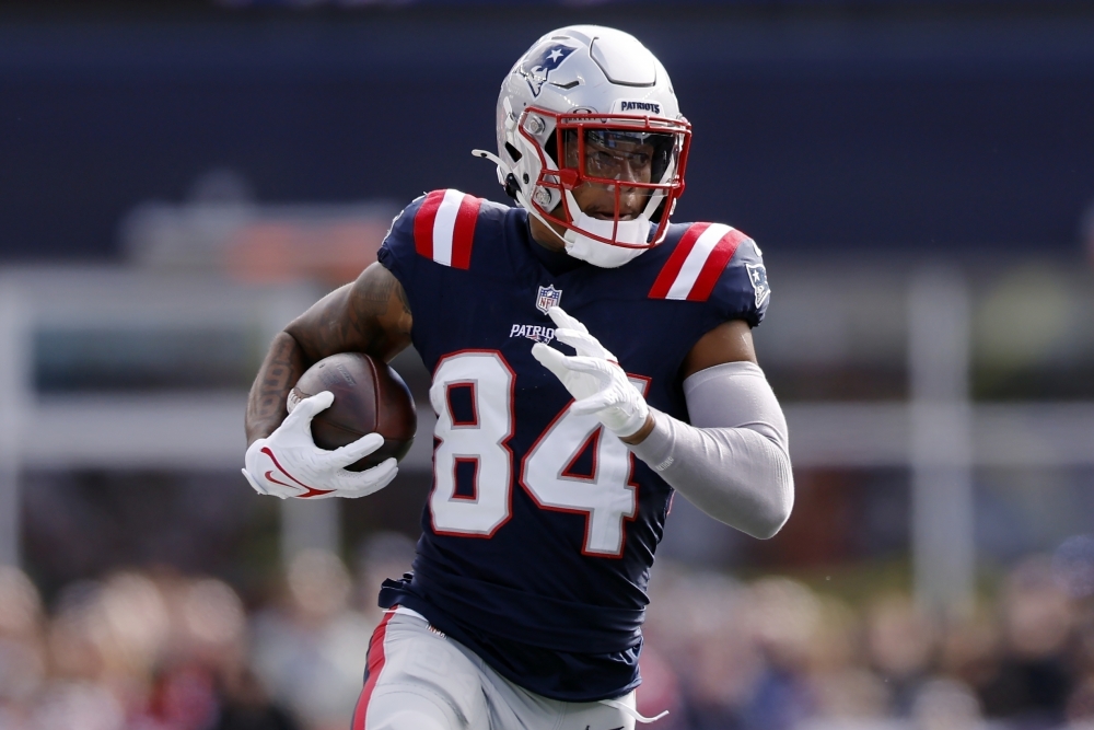 Patriots Free Agency Football
