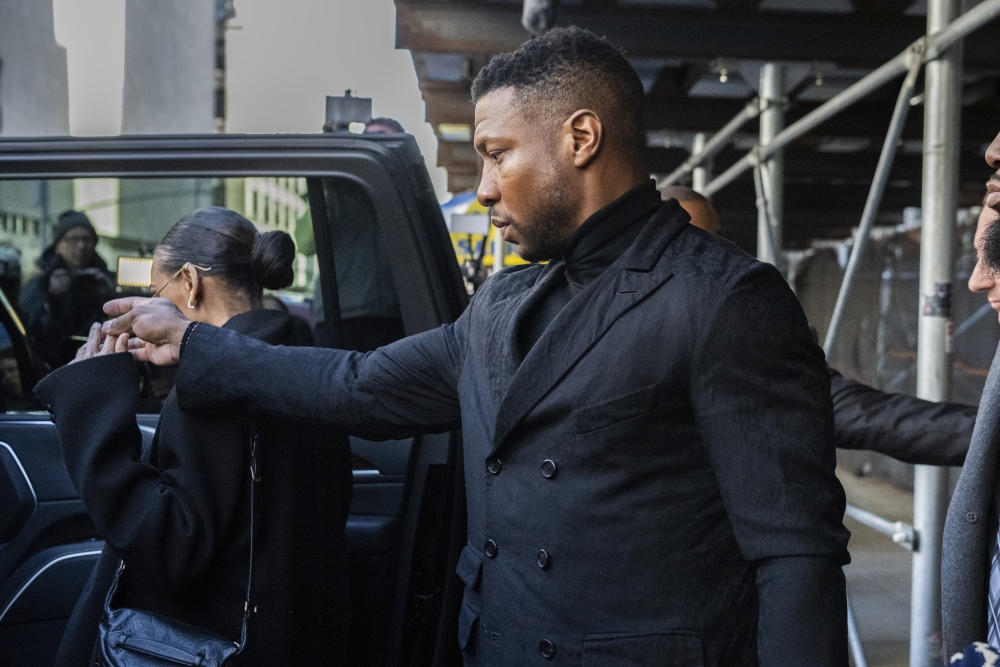 Jonathan Majors Assault