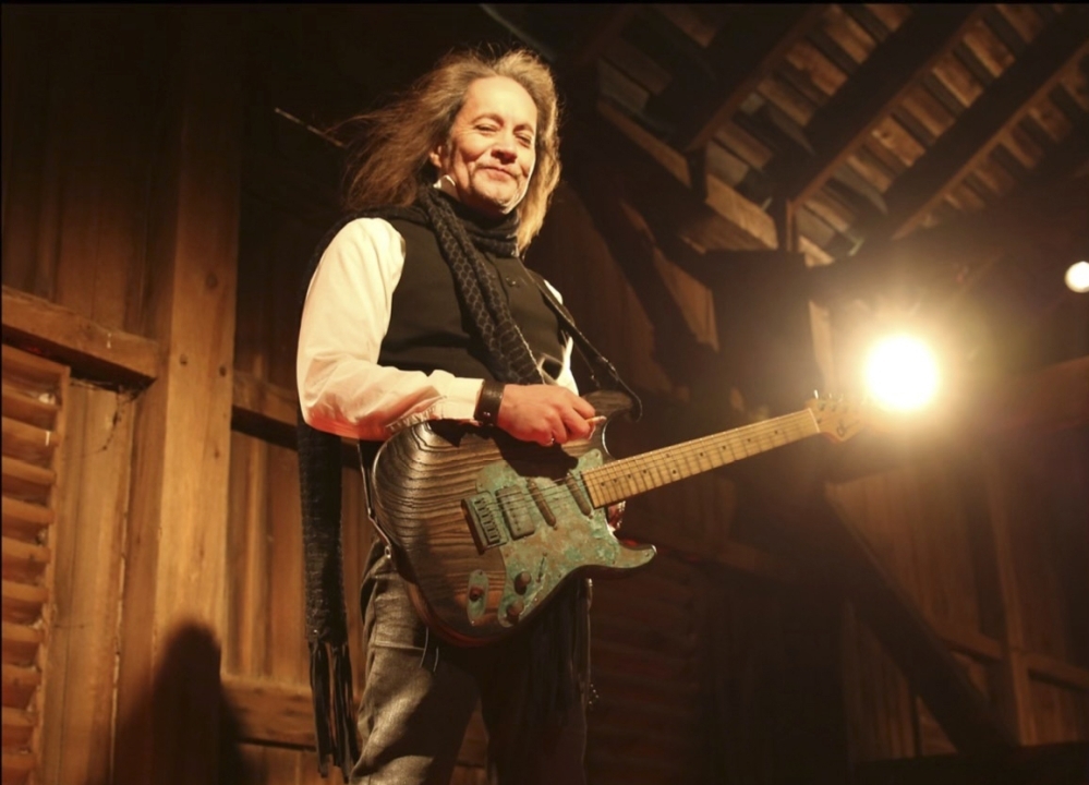 Music Jake E Lee