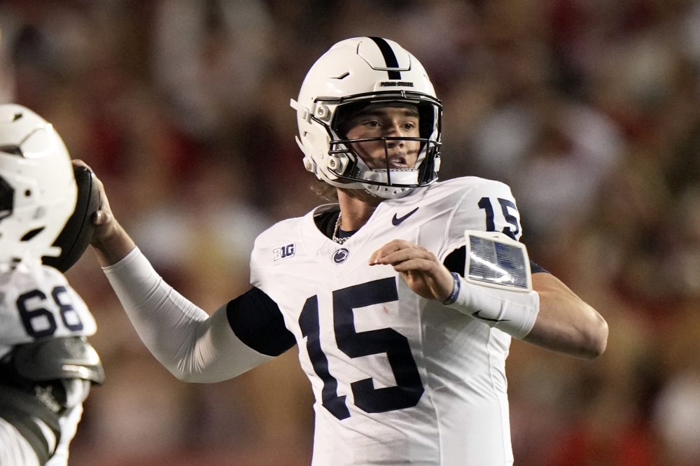 Penn St Wisconsin Football