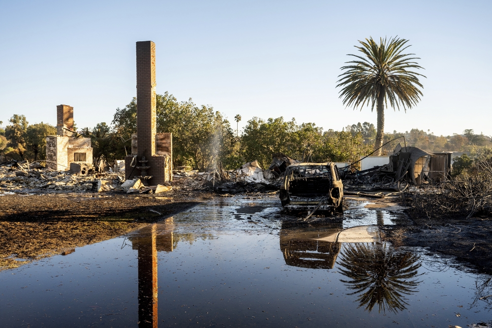 APTOPIX California Winds Wildfires