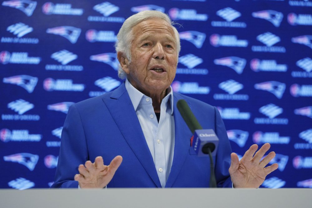 Patriots Kraft Football