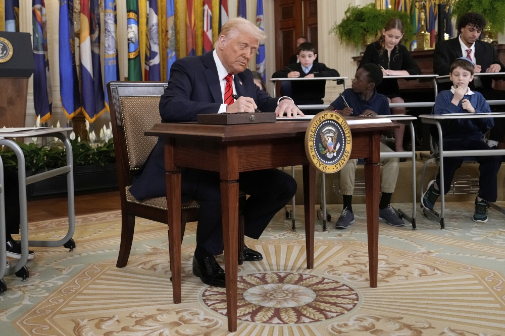 APTOPIX Trump